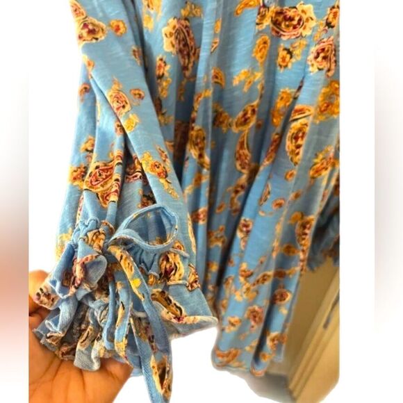 Cato  Paisley Casual Top size Medium - Picture 3 of 8